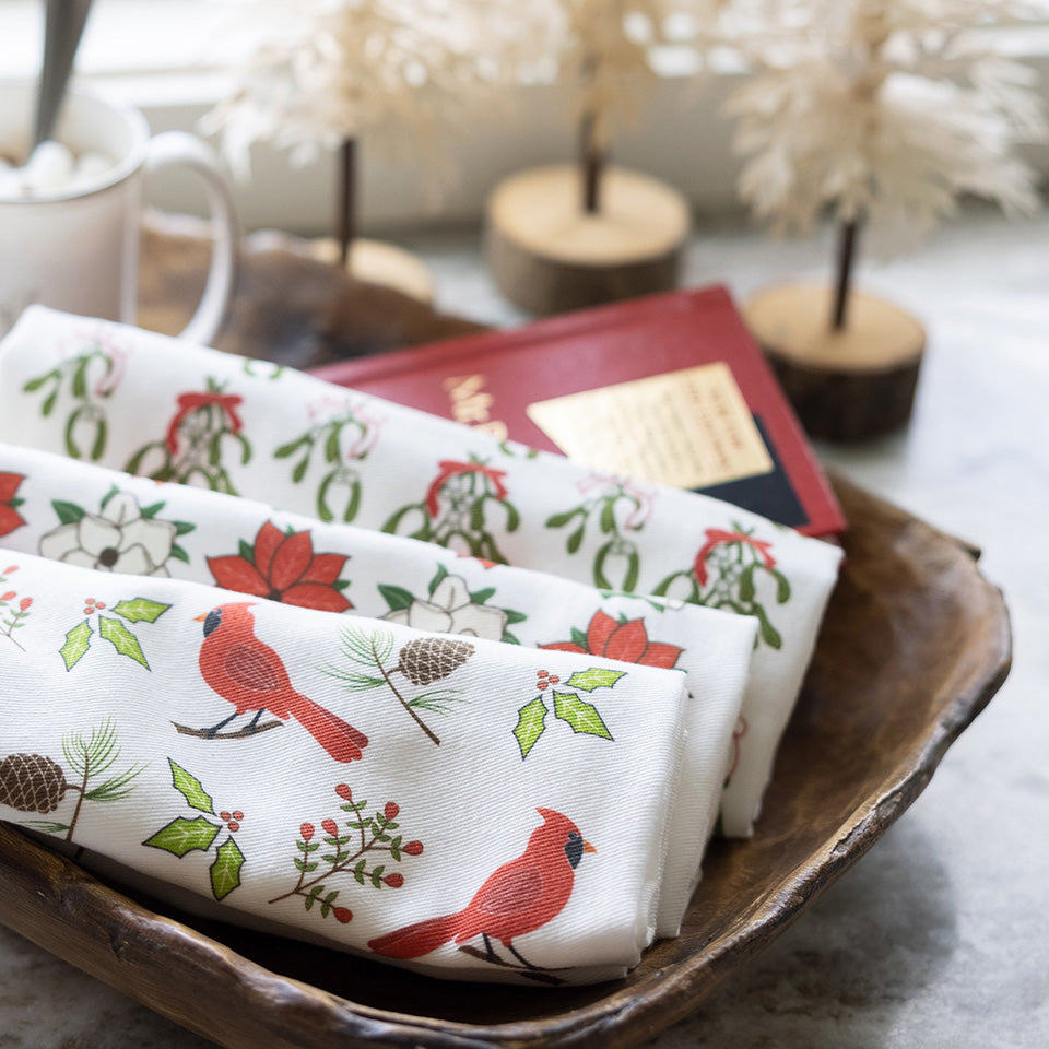 Poinsettias & Magnolias, Hand Towel